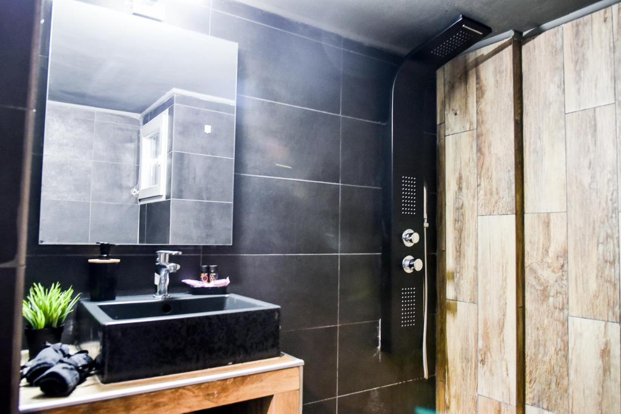 Home Plus Psirri Apartment Athen Eksteriør bilde